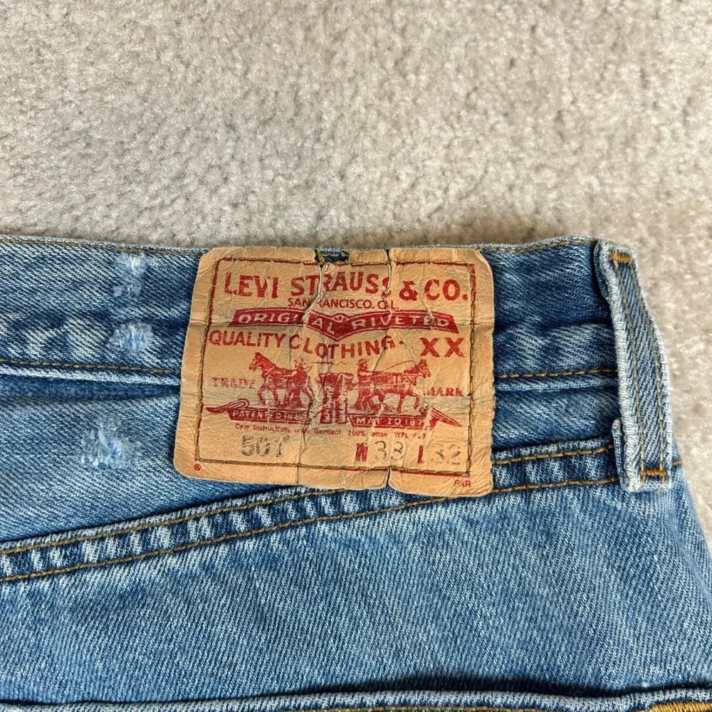 VTG Levis 501 Original Fit Jeans Mens 36x32 Blue Medium Wash Straight Button Fly